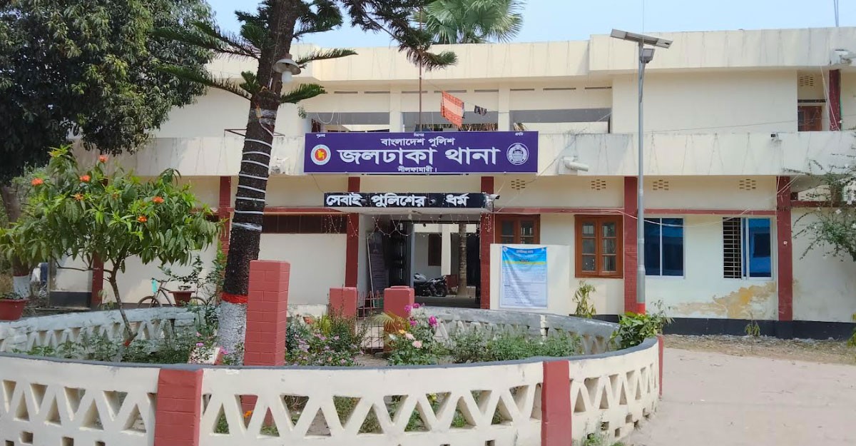 জলঢাকায় জামাত শিবিরের পাঁচ নেতাকর্মী আটক