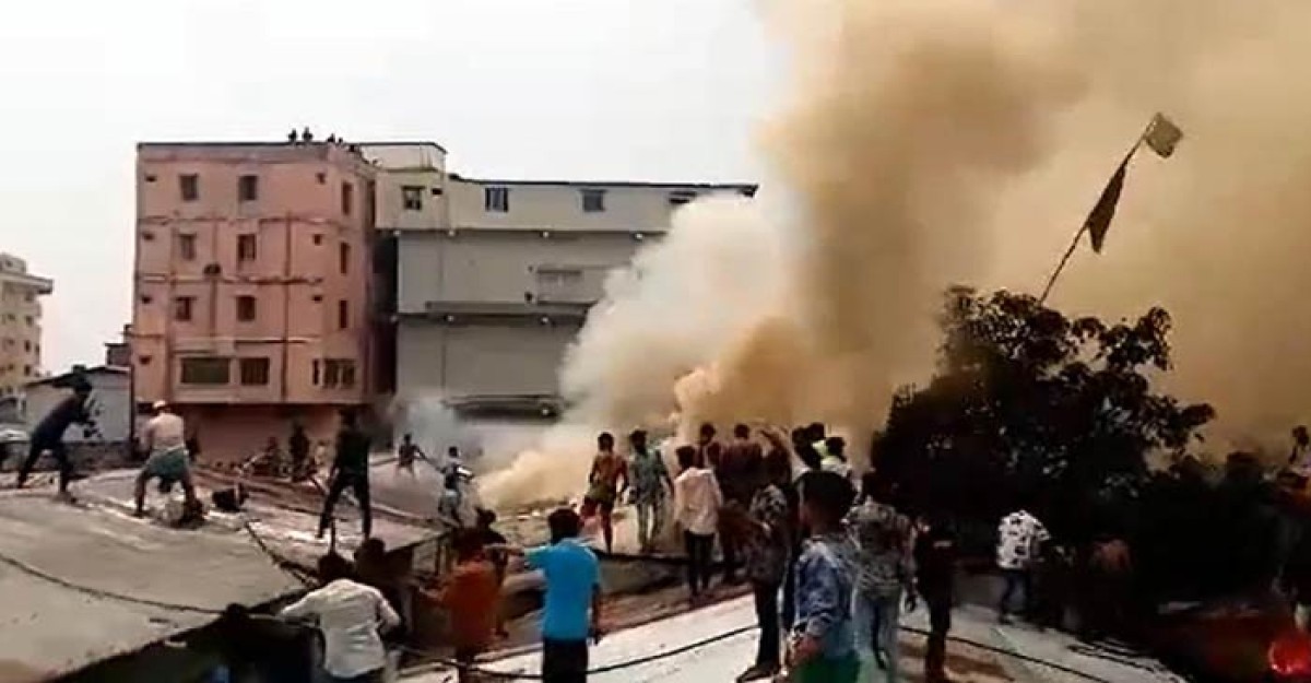 রাজাখালী বস্তিতে আগুন