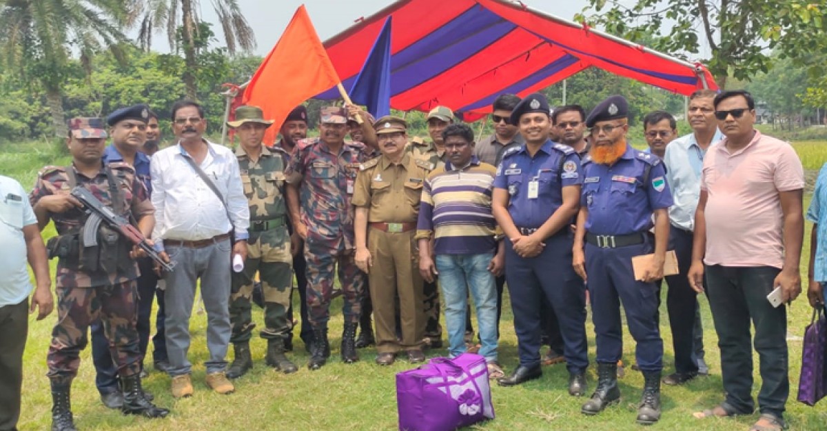 কারাভোগ শেষে পতাকা বৈঠকের মাধ্যমে নিজ দেশে ফিরলেন ভারতীয় নাগরিক