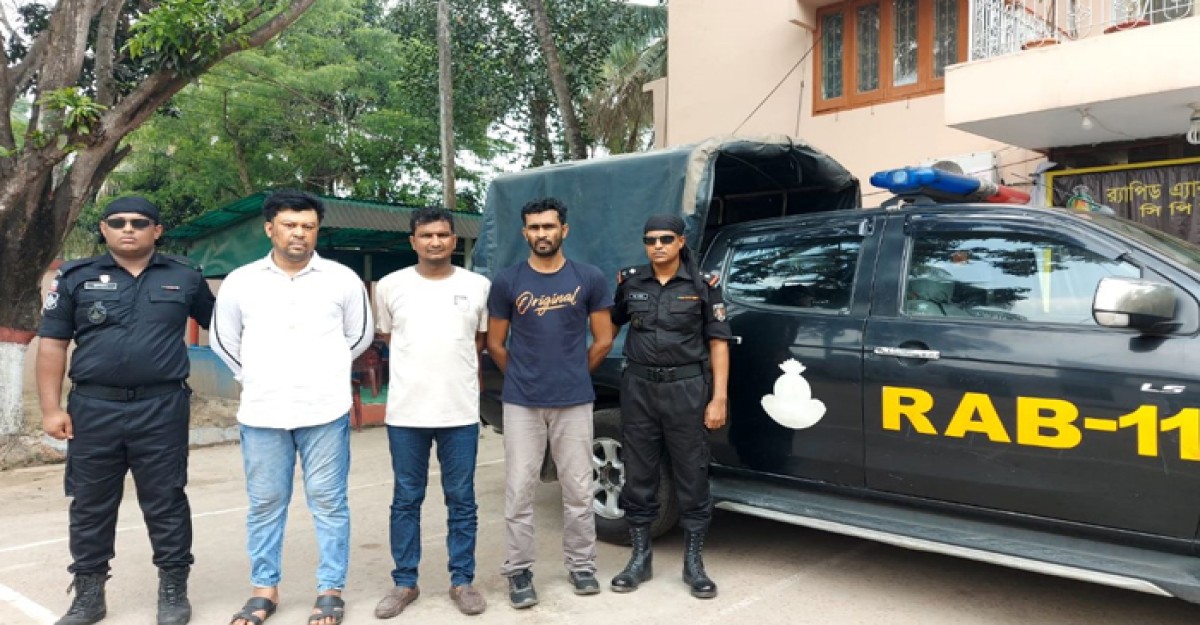 কুমিল্লায় যুবলীগ নেতাকে গুলি করে হত্যার ঘটনায় আটক ৩