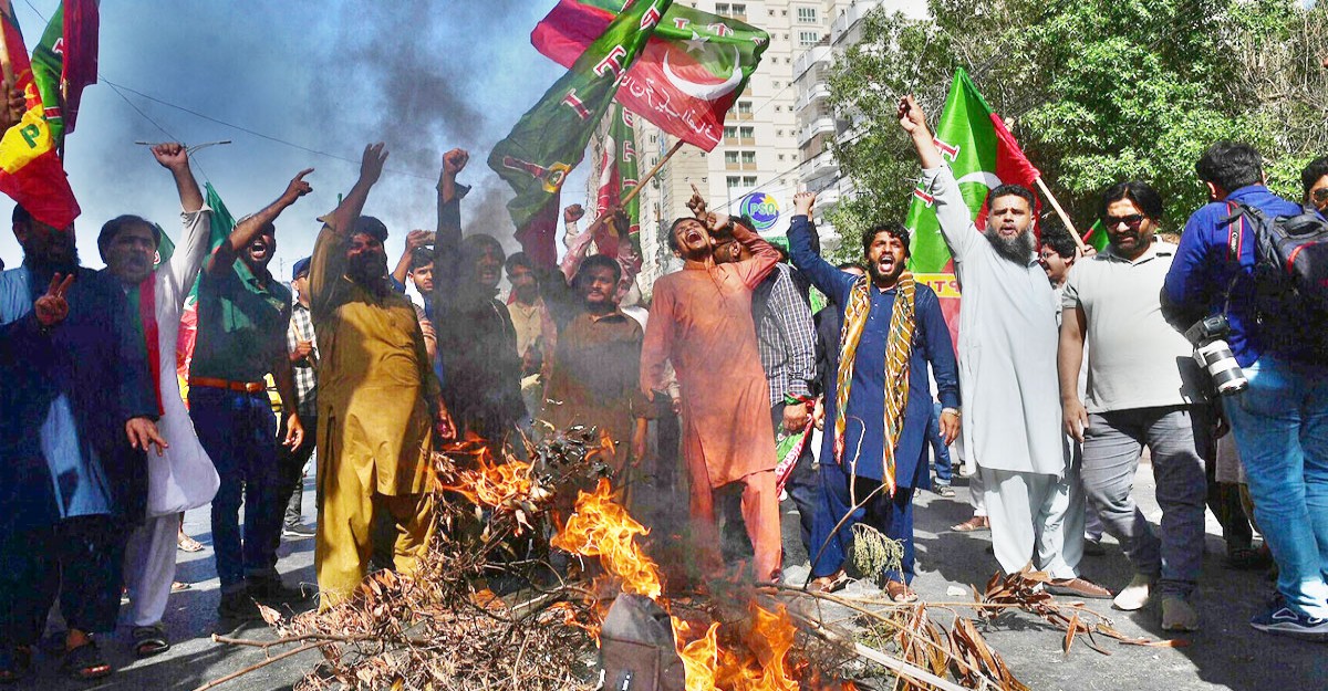 পাকিস্তানের ইসলামাবাদে ১৪৪ ধারা জারি