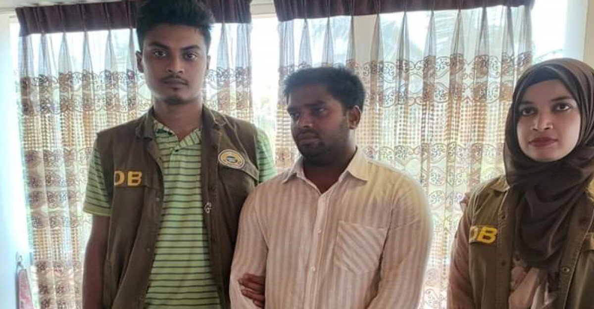 কুয়াকাটায় চাঁদাবাজির অভিযোগে চায়না কোম্পানির দোভাষী আটক