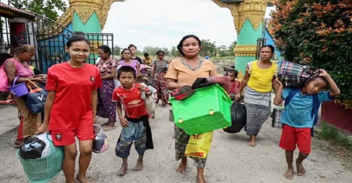 ঘূর্ণিঝড় মোখা: মিয়ানমারে রেড অ্যালার্ট জারি