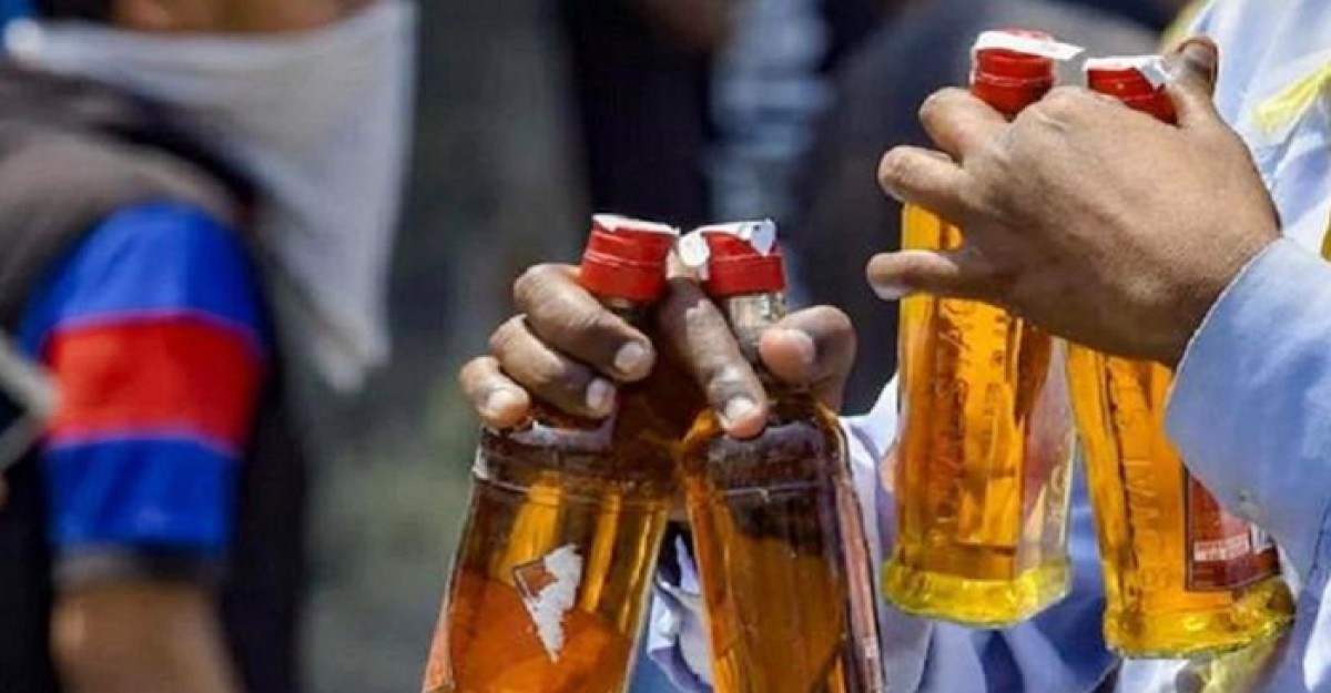ভারতে মদ খেয়ে প্রাণ গেল ১১ জনের