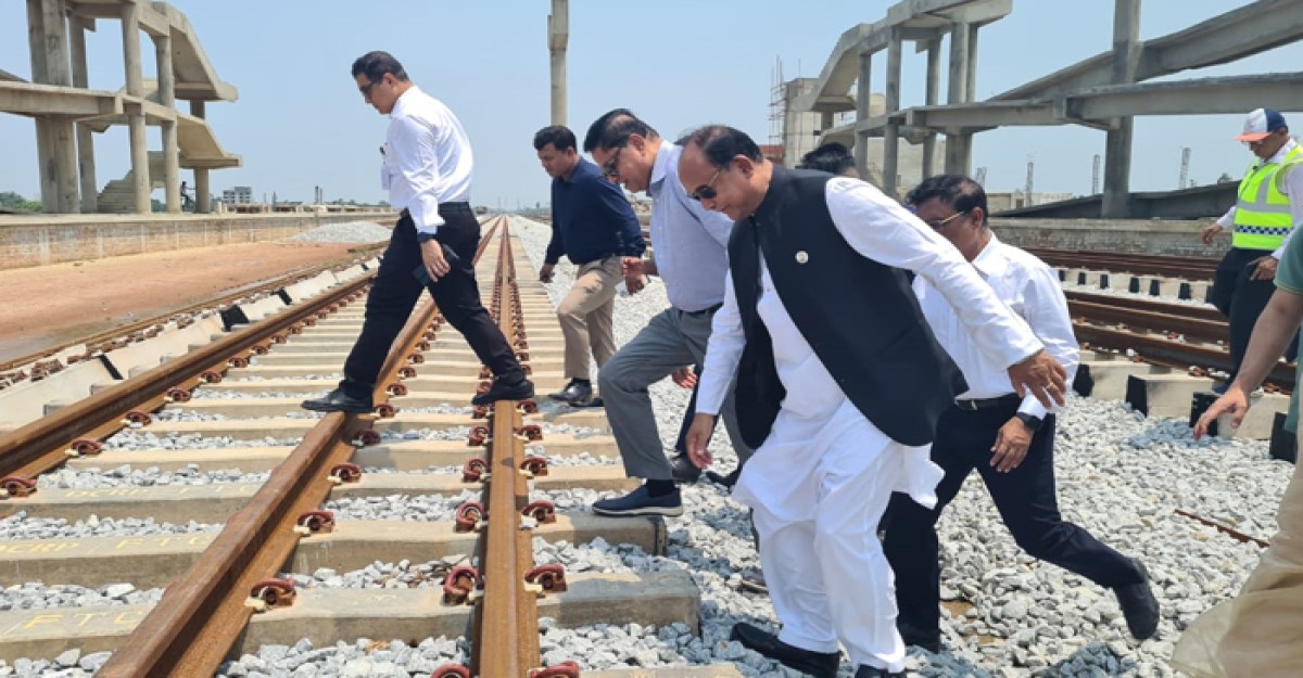 ঢাকা থেকে কক্সবাজারে ট্রেন আসবে সেপ্টেম্বরে: রেলমন্ত্রী