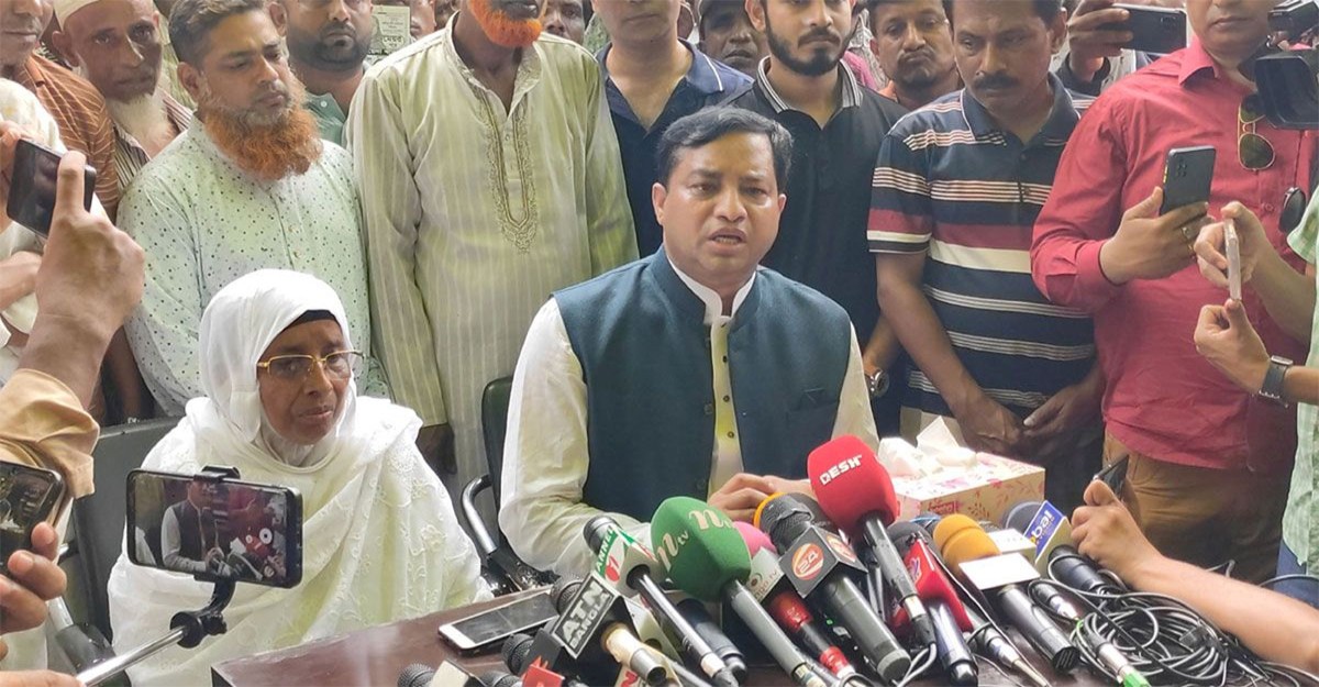 তালাক ইস্যুতে কিছু বলতে চান না জাহাঙ্গীর