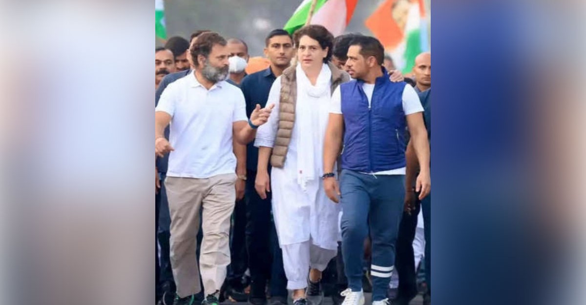 মোদিকে হারাতে প্রিয়াঙ্কা গান্ধীকে প্রধানমন্ত্রীর মুখ করা হোক