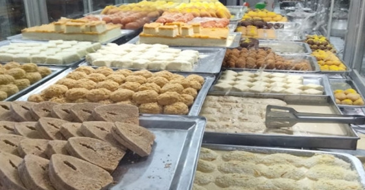 বেড়েছে বিভিন্ন বাজারের মিষ্টির দামও