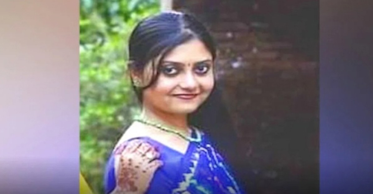 দুর্ঘটনায় প্রাণ গেল অভিনেত্রী সুচন্দ্রার