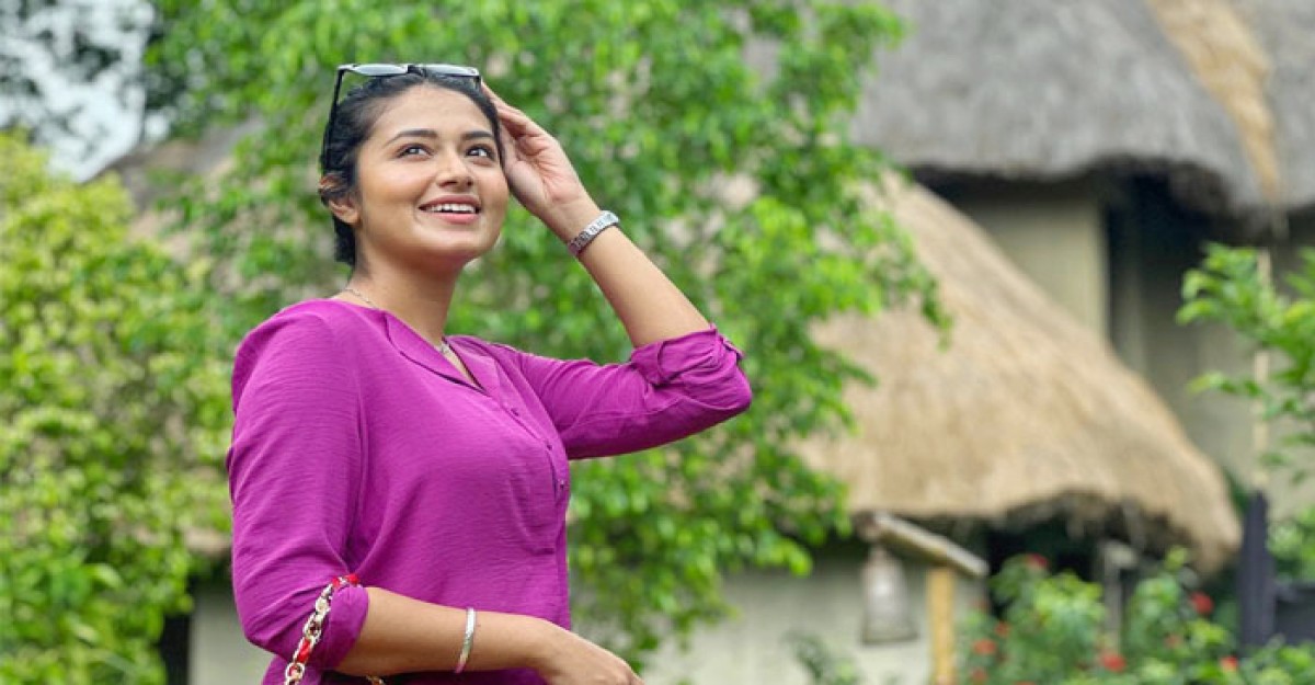 মানুষকে সহজেই বিশ্বাস করে সমস্যায় পড়তে হয়: ফারিণ