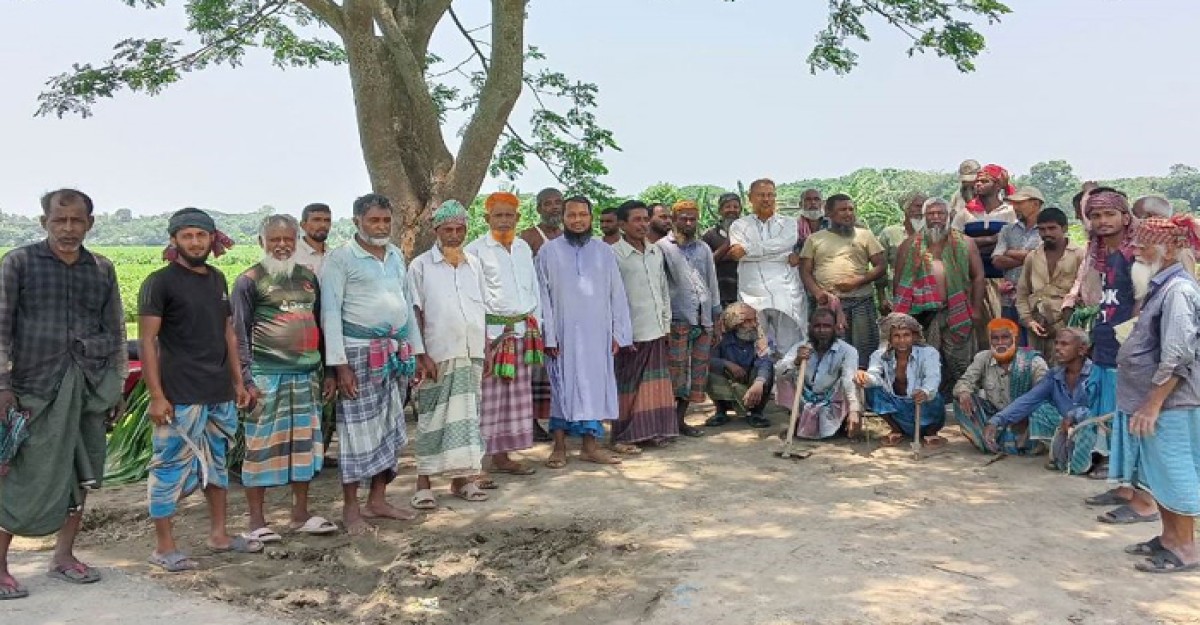 ৯ গ্রামের কৃষকদের দাবি একটি সুইচ গেট, বিপাকে পাট চাষীরা