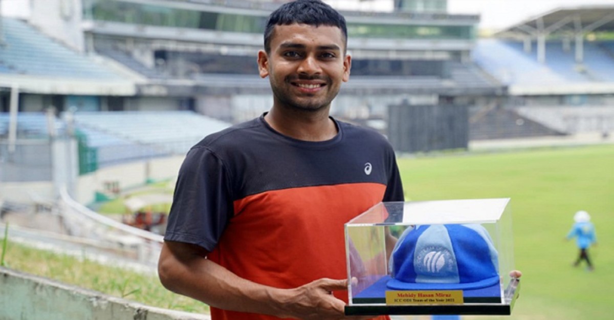 আইসিসির কাছ থেকে পুরস্কার পেলেন মিরাজ