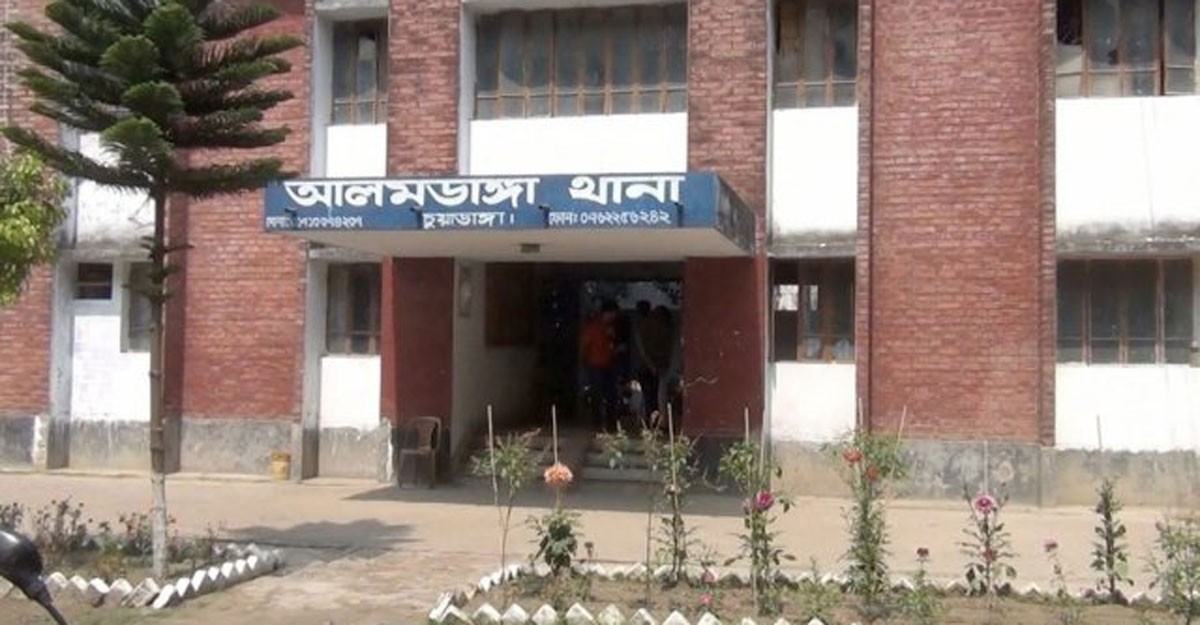 সালিশে সাক্ষী দেওয়ায় বৃদ্ধাকে কুপিয়ে হত্যা, অভিযুক্ত আটক