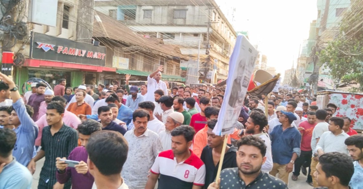 আনুষ্ঠানিক প্রচারণা শুরু করলেন নৌকা প্রতিকের মেয়র প্রার্থী মাহাবুব