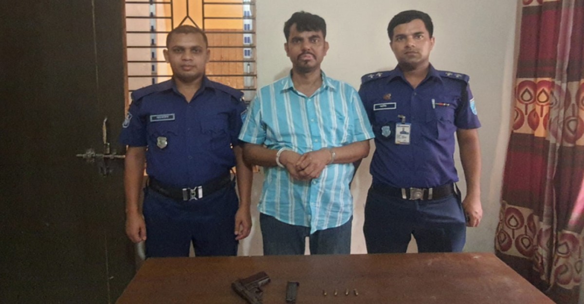 ভারতে পালানোর সময় রূপগঞ্জর শীর্ষ সন্ত্রাসী মোশাসহ সহযোগী আটক