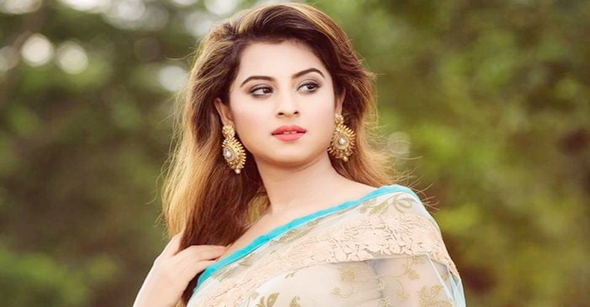 দিকহারা পথিকের মতো ছুটছি: বুবলী