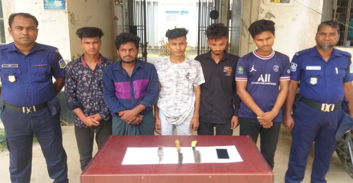 ঈশ্বরগঞ্জে যৌথ অভিযানে কিশোর গ্যাংয়ের ৫ সদস্য গ্রেফতার