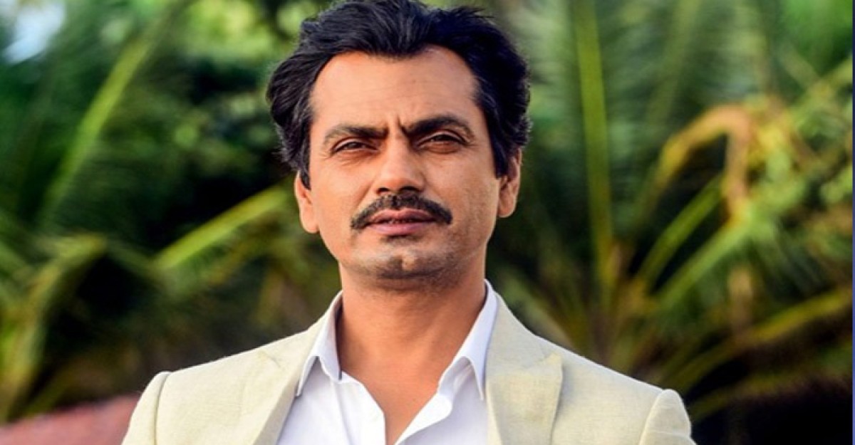 ঘাড় ধাক্কা দিয়ে নওয়াজউদ্দিনকে সরিয়ে দেওয়া হয়েছিল