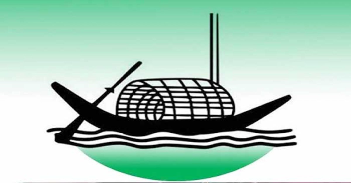 নায়ক ফারুকের আসনে নৌকা চান ১২ জন