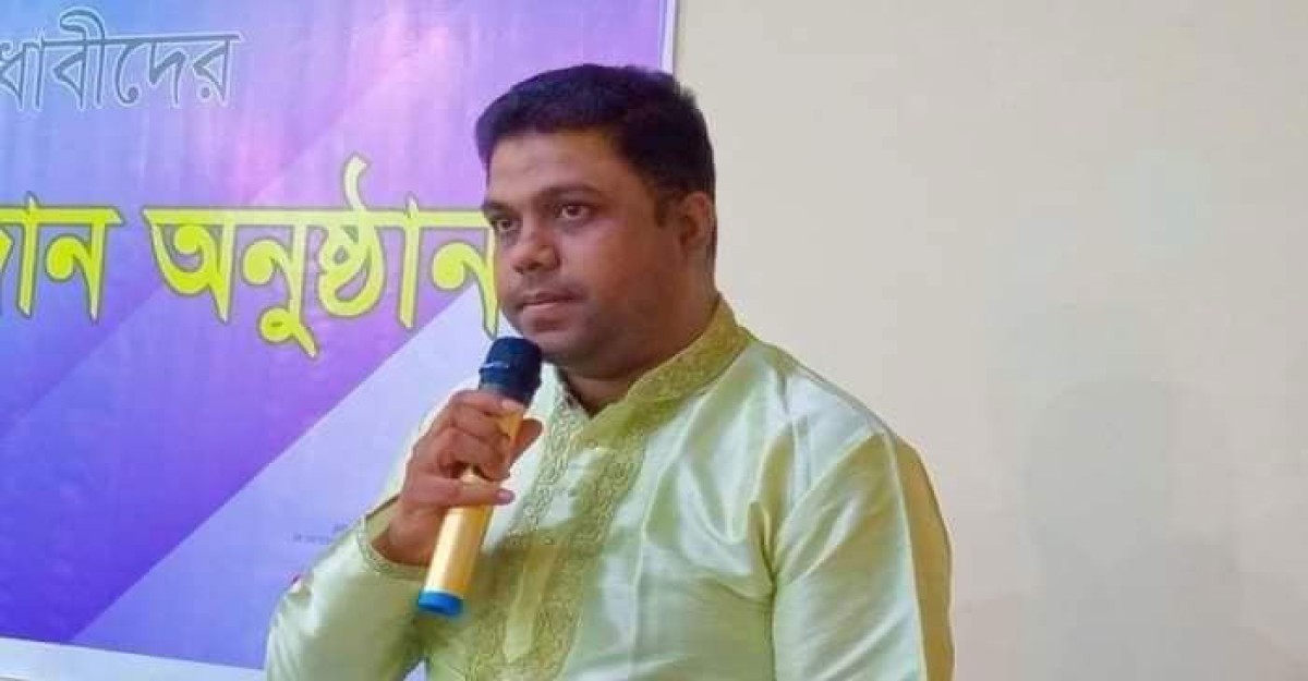 নিজের বাবাকে ‘কক্সবাজারের বঙ্গবন্ধু’ দাবি করলেন উপজেলা চেয়ারম্যান