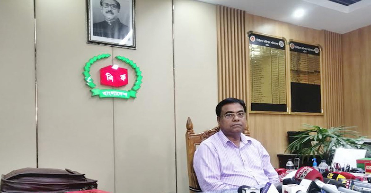 এনআইডির দায়িত্ব স্বরাষ্ট্রে যাওয়া নিয়ে ইসির বক্তব্য নেই: সচিব