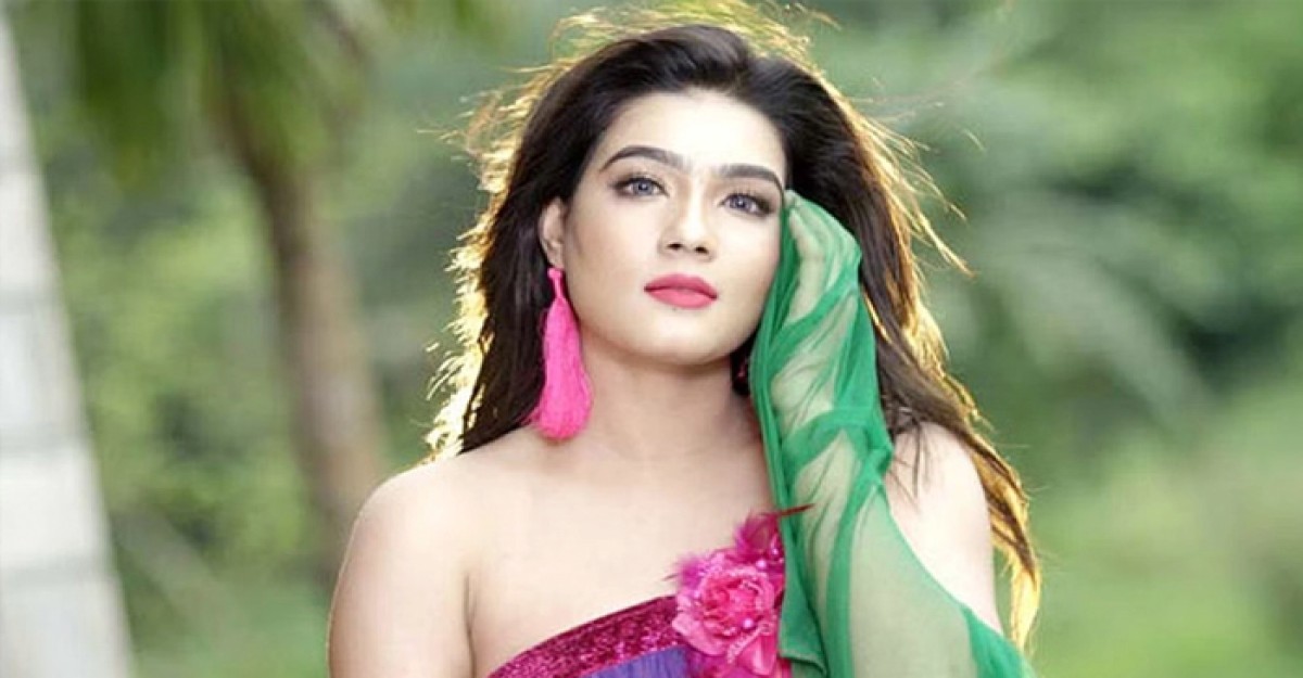 অভিনয়ে ফিরবেন কিনা, জানালেন মাহি