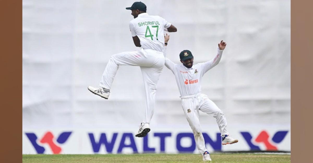 ১৪৬ রানে গুঁড়িয়ে গেল আফগানরা, ফলো-অন না করিয়ে ব্যাটিংয়ে বাংলাদেশ
