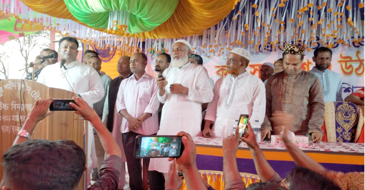 ঘোড়াঘাটে আওয়ামী লীগের কর্মী সমাবেশ অনুষ্ঠিত