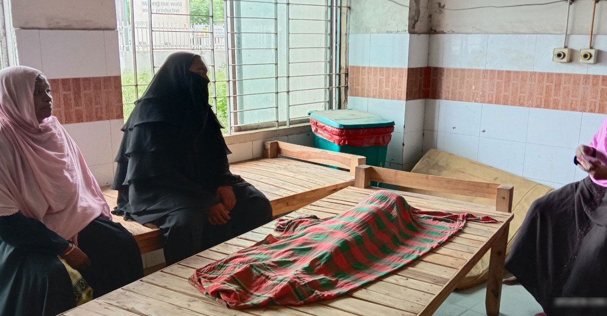 চুয়াডাঙ্গায় ট্রাক্টরের চাপায় শিশু নিহত