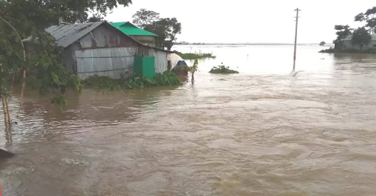 সুরমা নদীর পানি বিপৎসীমার ওপরে, ফের বন্যার আশঙ্কা