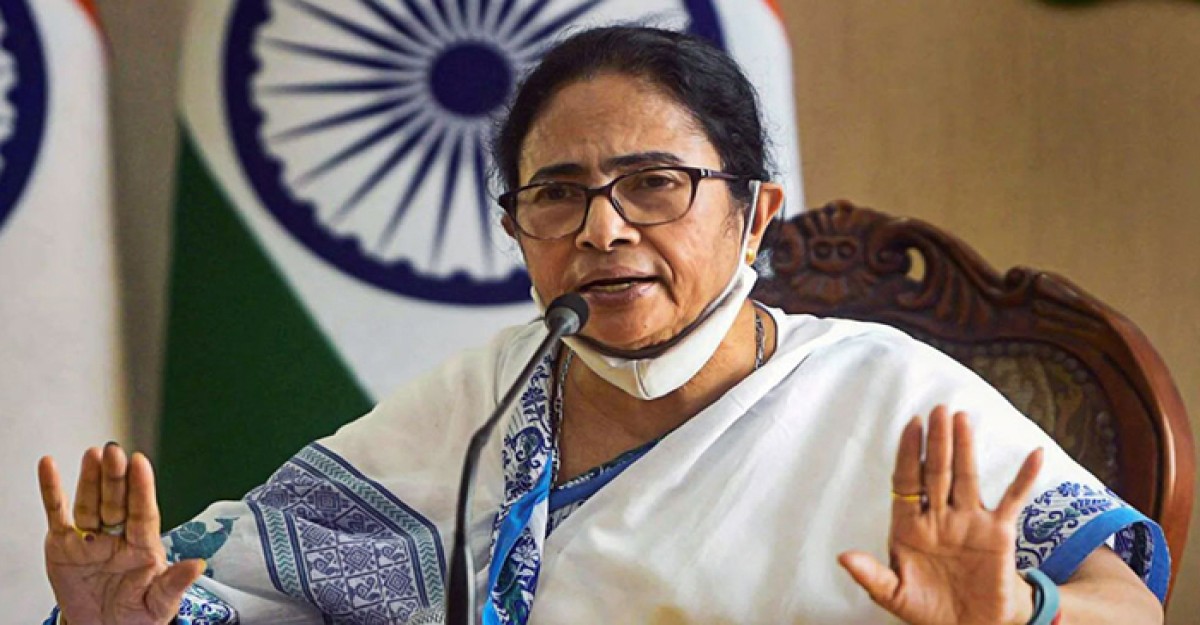 মুখ্যমন্ত্রী মমতাকে নিয়ে আপত্তিকর পোস্ট, শিক্ষক গ্রেফতার