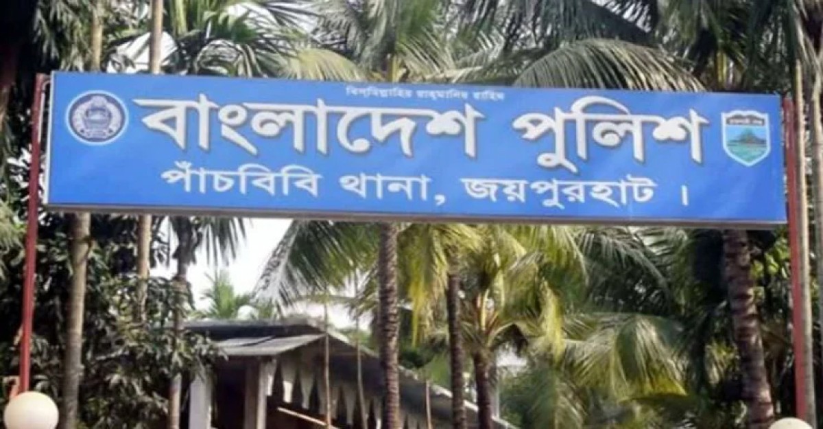প্রেমে রাজি না হওয়ায় ছাত্রীকে ধর্ষণ, যুবক গ্রেফতার