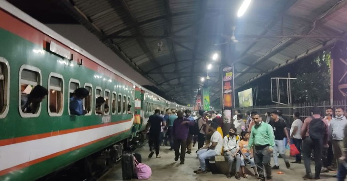 আগামীকাল থেকে বিমানবন্দর স্টেশনে থামবে না ৮ ট্রেন