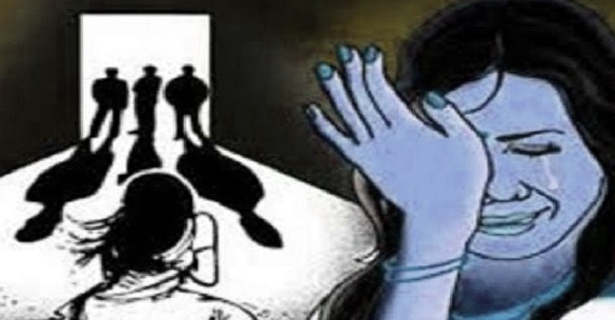 অন্তঃস্বত্বা স্ত্রীকে পিটিয়ে জখম, হাসপাতালে সন্তান বাঁচানোর আকুতি