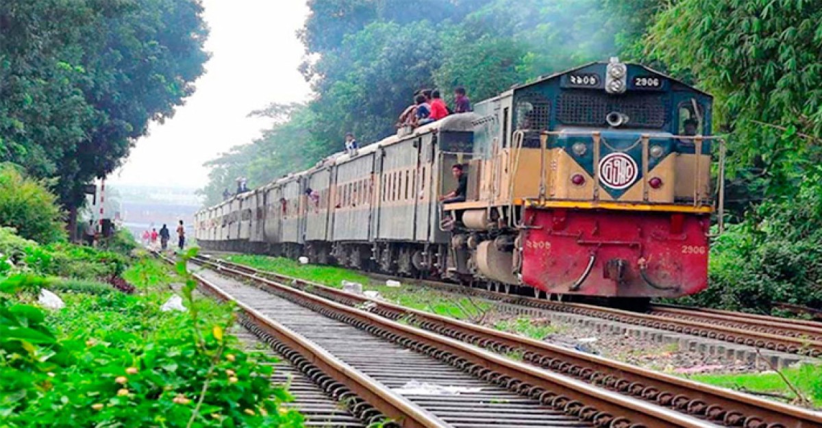 এক ঘণ্টা পর ঢাকা-ময়মনসিংহ রুটে ট্রেন চলাচল শুরু