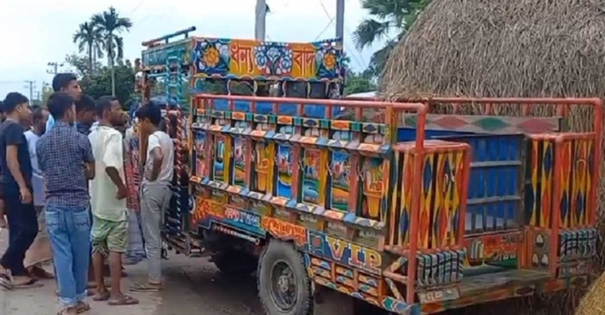 পশুবাহী ভটভটির সঙ্গে সংঘর্ষে দুই বোনসহ ৩ জনের প্রাণ গেলও