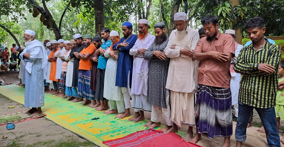 মধ্যপ্রাচ্যের সঙ্গে মিল রেখে জামালপুরের ১৬ গ্রামে ঈদ উদযাপন