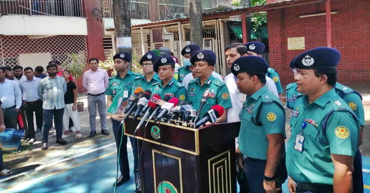 ছিনতাইকারীমুক্ত না হওয়া পর্যন্ত ঢাকায় পুলিশের বিশেষ অভিযান চলবে