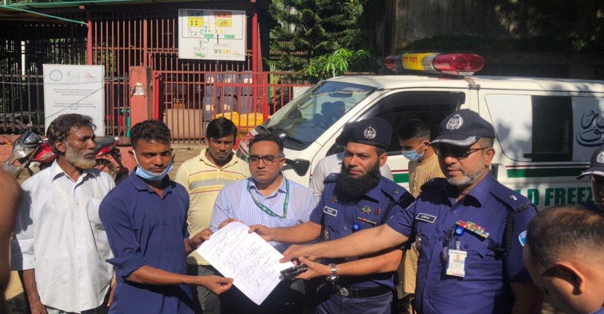 ট্রলারে ১০ খুন: ডিএনএ পরীক্ষায় শনাক্ত ৩ মরদেহ স্বজনের কাছে হস্তান্তর