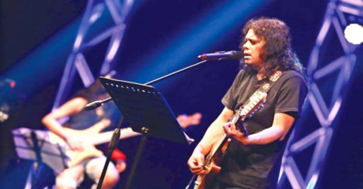 যুক্তরাষ্ট্রে ১০ শো করতে গিয়ে ২৫ শো করে ফিরবেন জেমস