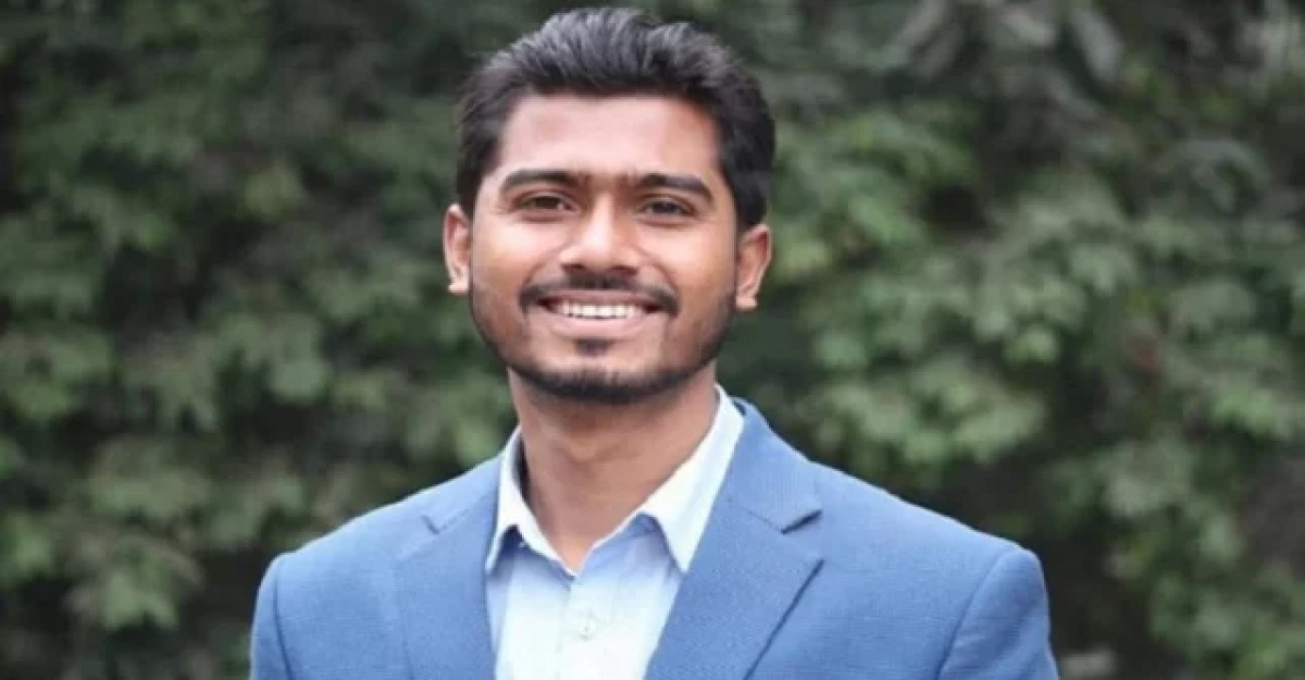 নুরসহ তিনজনের বিরুদ্ধে মামলা