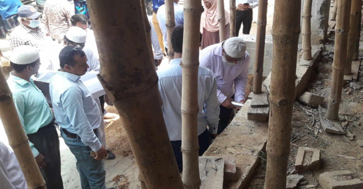 ফুলবাড়িয়ায় ৭ দিনের মধ্যে বিদ্যালয়ের ভবন ভেঙে ফেলার নির্দেশ