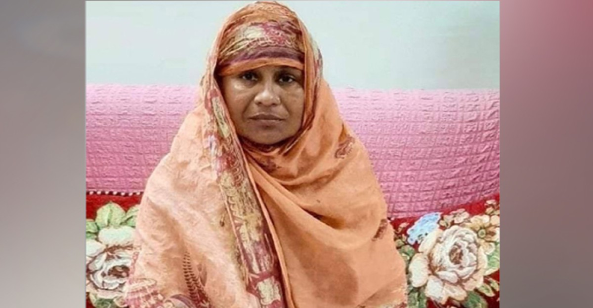অদম্য ইচ্ছায় ৪৬ বছর বয়সে এসএসসি পাস করলেন কুড়িগ্রামের রহিমা