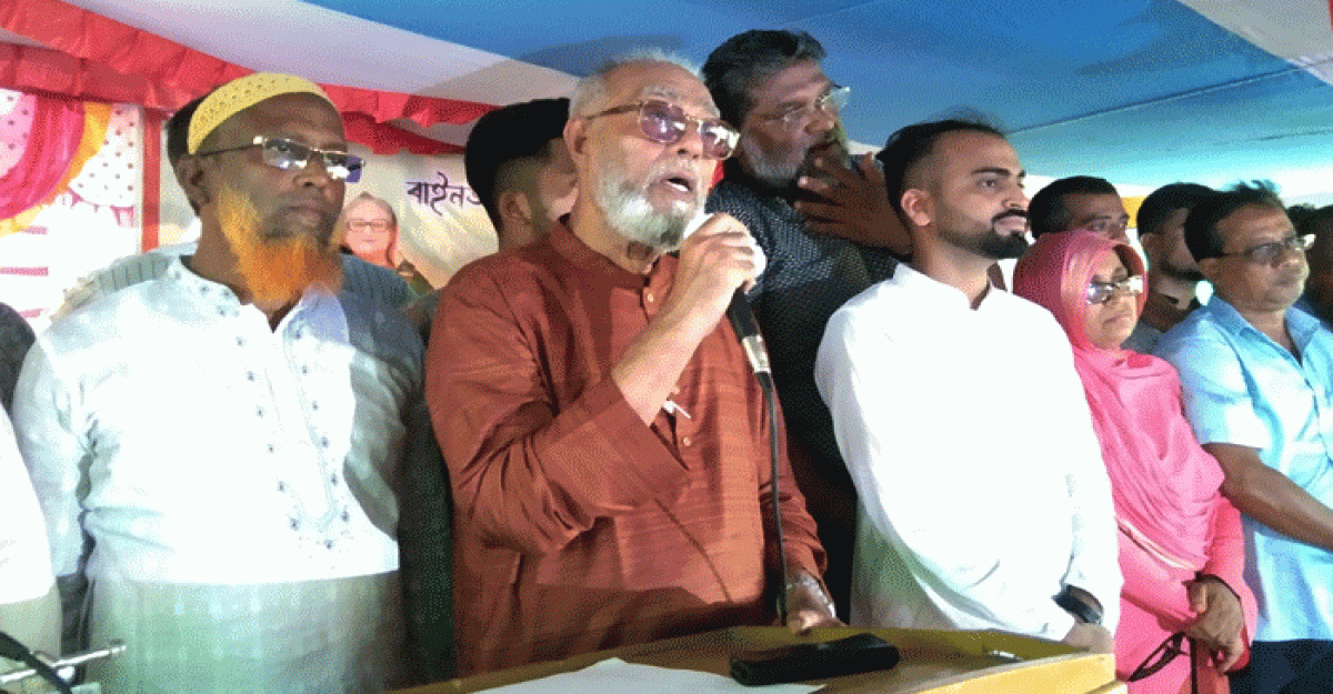নামাজ পড়ে রোজা রেখে শেখ হাসিনার জন্য দোয়া করা উচিৎ: কেসিসি মেয়র