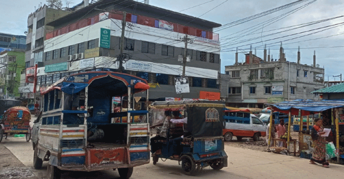 কালীগঞ্জ টু ঢাকা সরাসরি বাস সার্ভিস না থাকায় জন ভোগান্তি