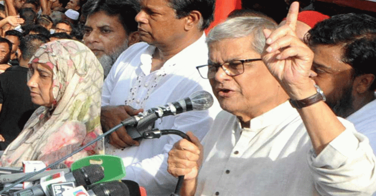 চারদিকের চাপে আওয়ামী লীগ দিশাহারা: ফখরুল