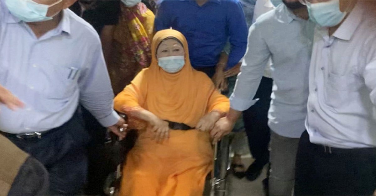 খালেদা জিয়ার নতুন উপসর্গ দেখা দিয়েছে: চিকিৎসক