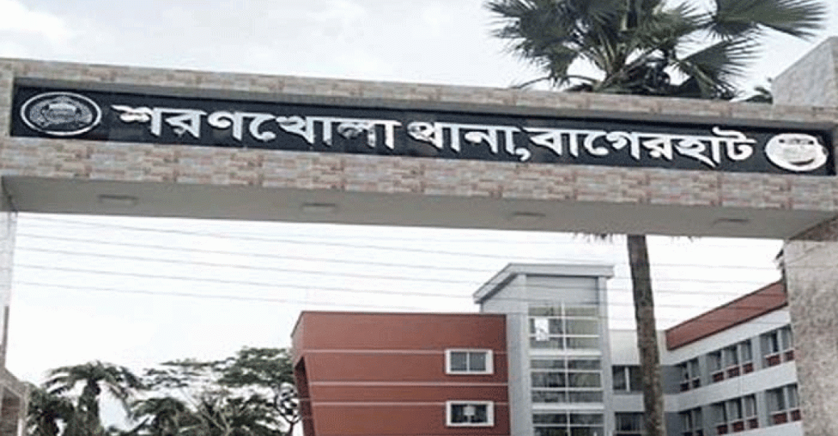 শরণখোলায় মা ও মেয়ে হত্যা মামলায় আপন তিন ভাই গ্রেফতার