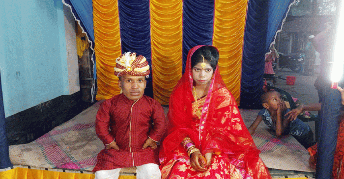 ধুমধামে হলো প্রতিবন্ধী খোরশেদ আলমের বিয়ে