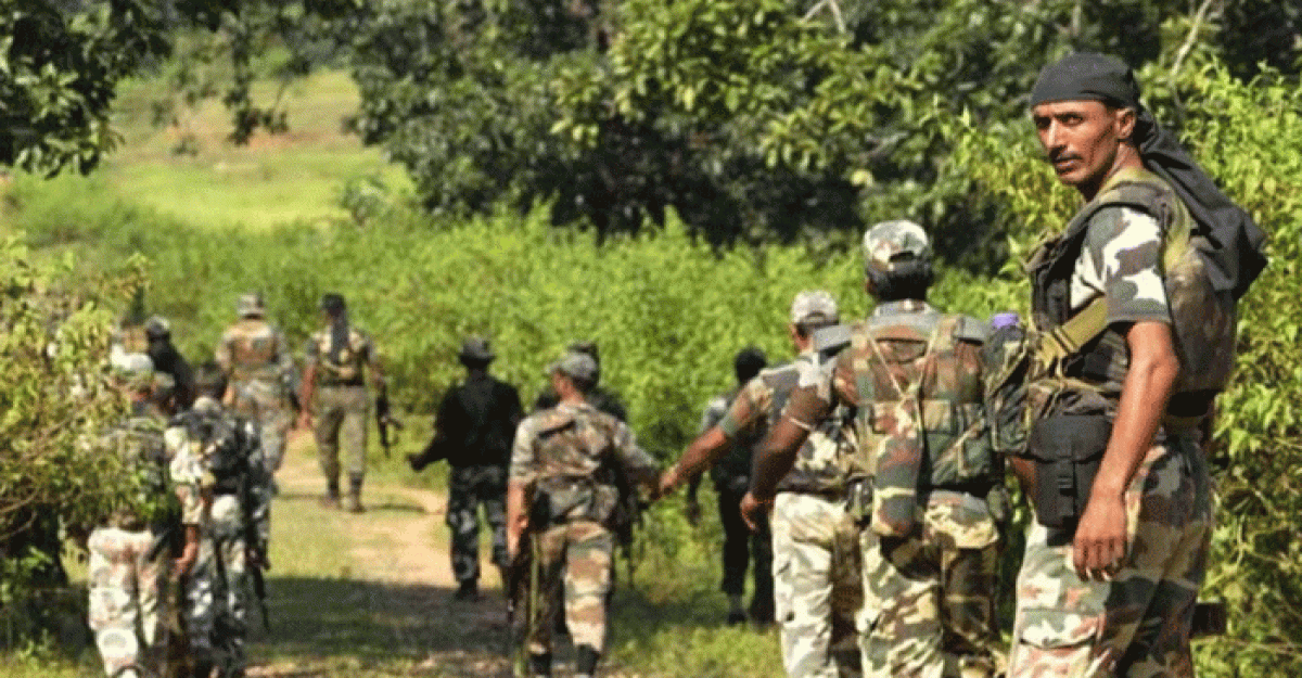 ভারতের তল্লাশি চলাকালীন মাওবাদী হামলায় ২ সেনা নিহত